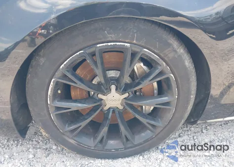 2011 Audi A8 4.2 z USA, uszkodzony, nr VIN WAUAVAFD0BN000699